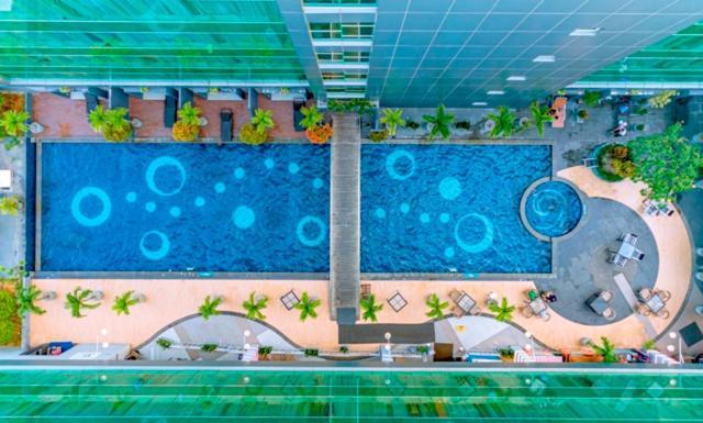 Claro Hotel Кендари Екстериор снимка